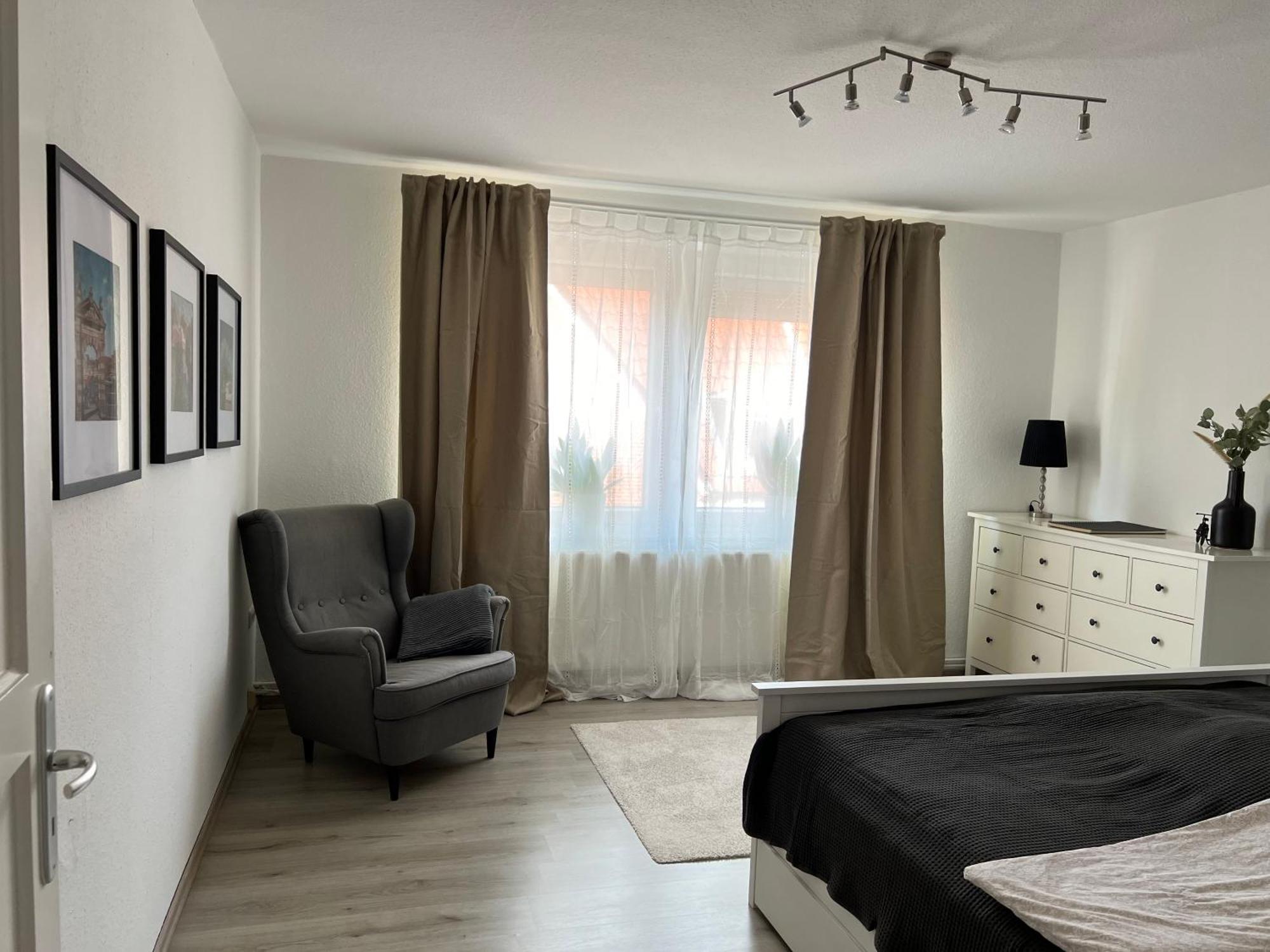 Ferienwohnung Altstadtblick Emden Esterno foto